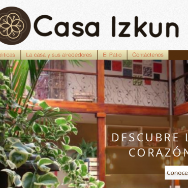 Web Hostal “Casa Izkún”. (Cuenca)